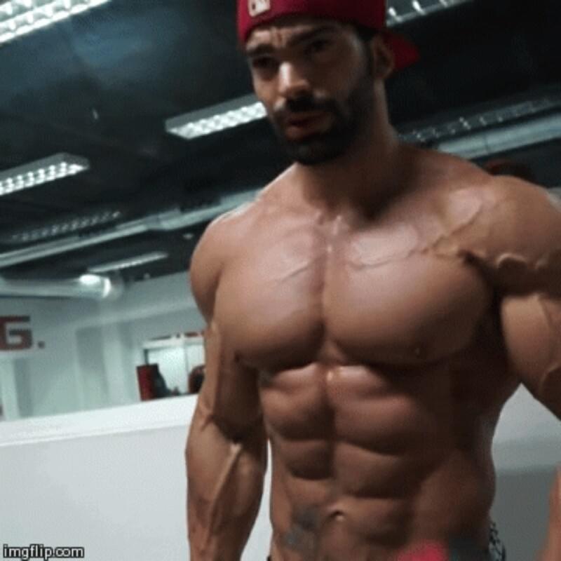 Sexy muscle flex