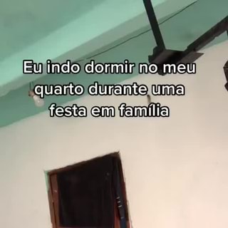 Quando chega o Natal e a família inventa de dormir todo mundo na casa de  parente dl - iFunny Brazil