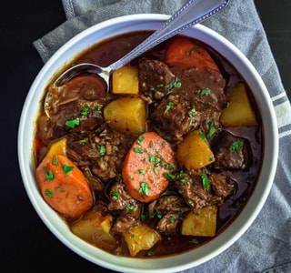 Амонгус. Beef Stew бык. Nigerian Beef Stew. Картинки еда Stew из какой страны. Фото Амонгуса.