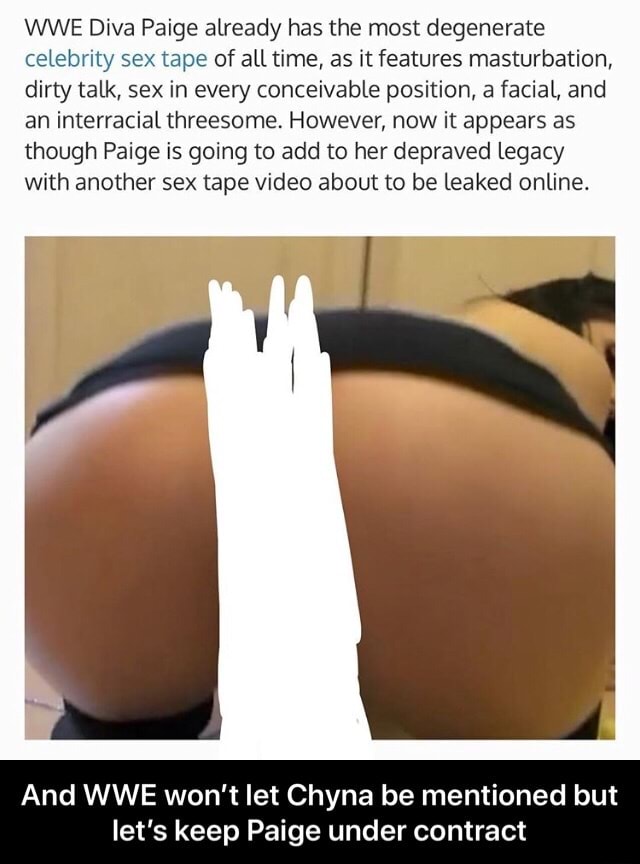 WWE Paige Masturbation