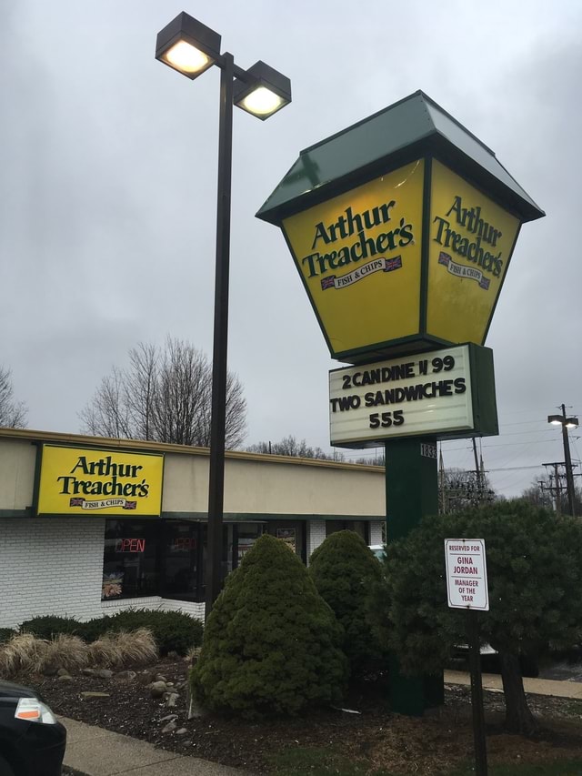 Arthur Treacher’s was a chain of seafood fast food restaurants named