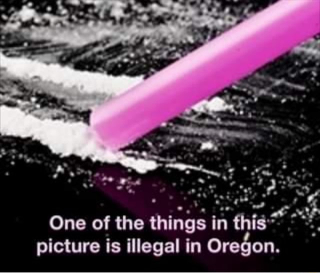 so-en-s-one-of-the-things-in-this-picture-is-illegal-in-oregon-ifunny