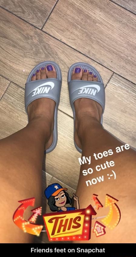 Snapchat feet Look: Kylie