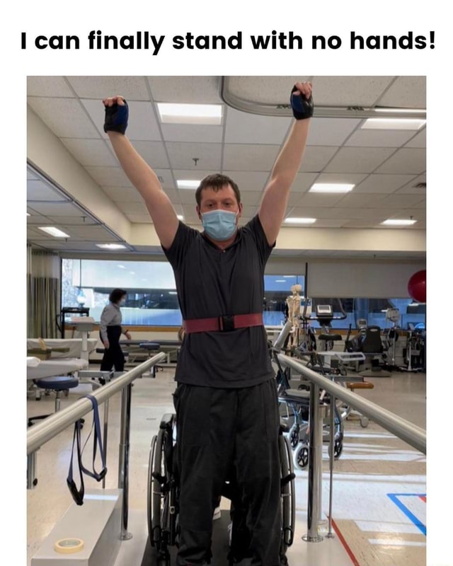 Can finally stand with no hands! iFunny