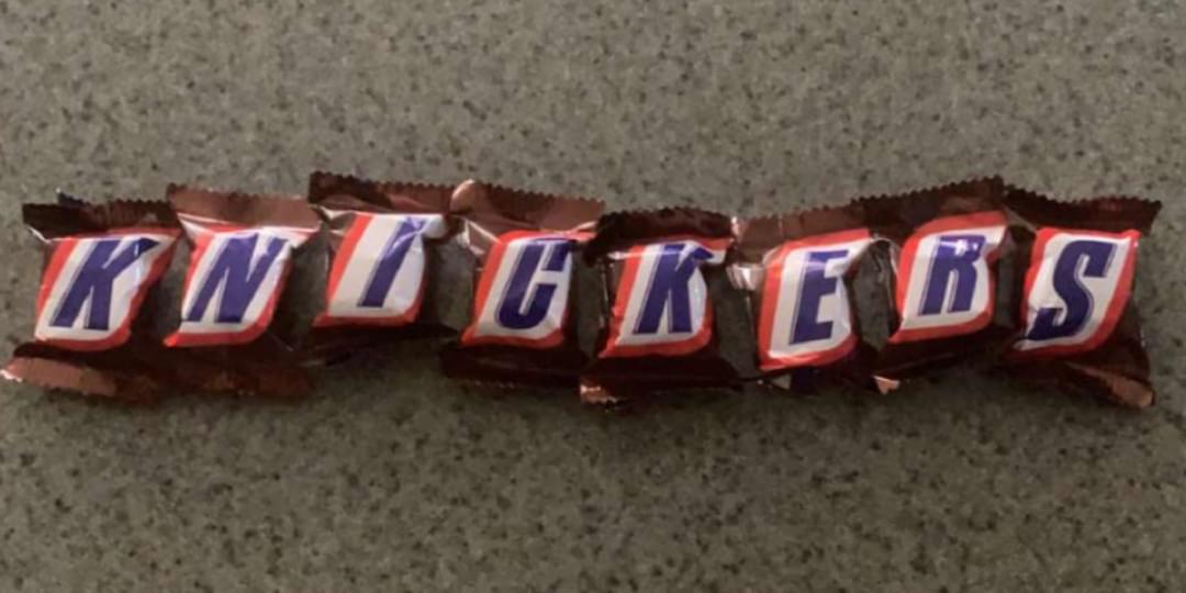 iFunny banner for @knickers