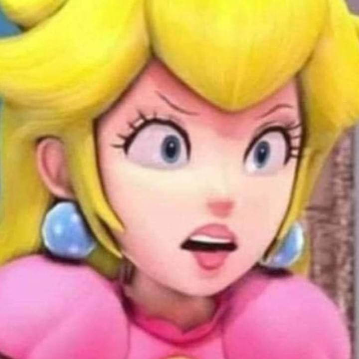 iFunny profile picture for @Peaches