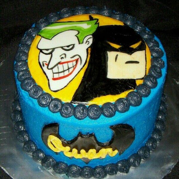 Order Joker vs Batman Cake Half Kg Online at Best Price, Free Delivery|IGP  Cakes