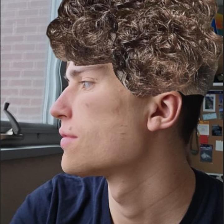 iFunny profile picture for @GoldenBoy
