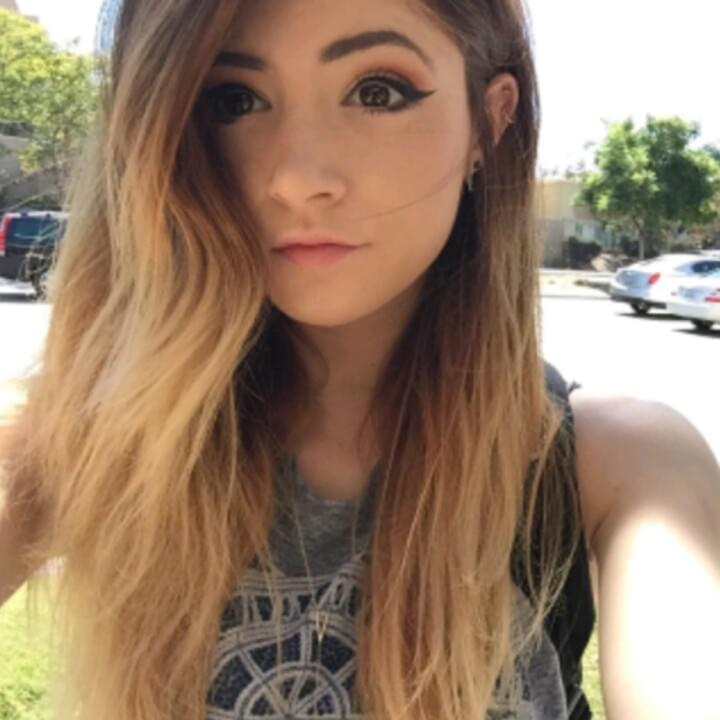 Chrissy Costanza Boyfriend