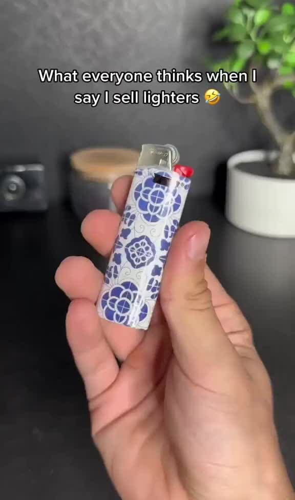What everyone thinks when I say sell lighters iFunny