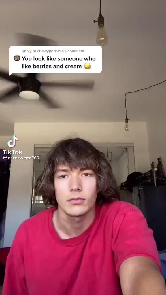 You look like someone who like berries and cream TikTok iFunny