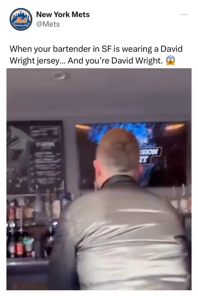 When your bartender in SF is wearing a David Wright jersey… And