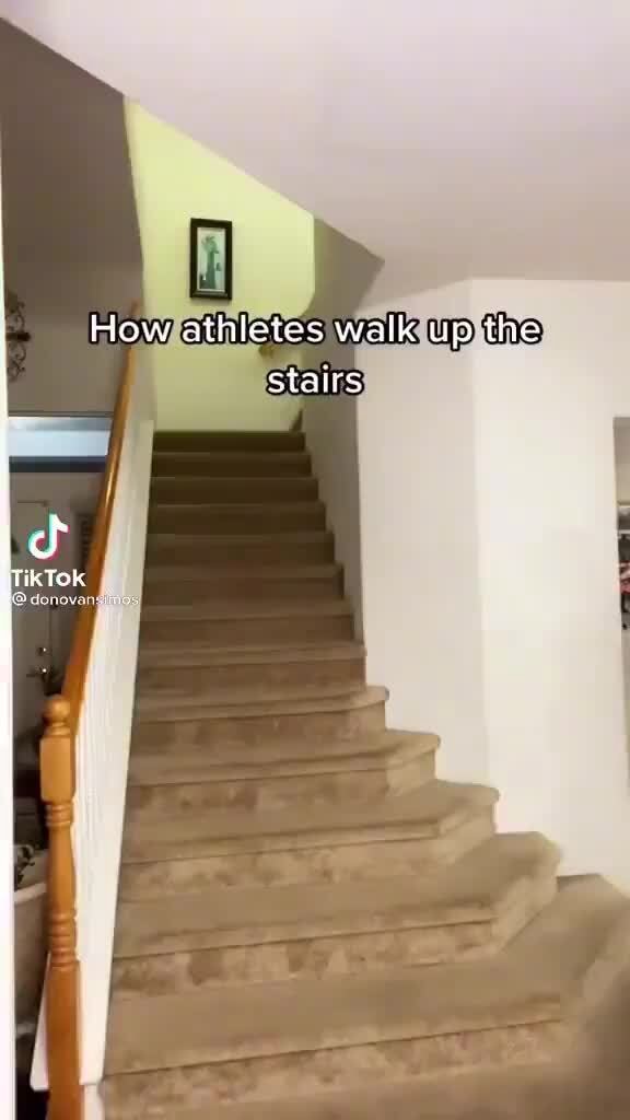 How athletes walk up the stairs 'TIK TOK, iFunny