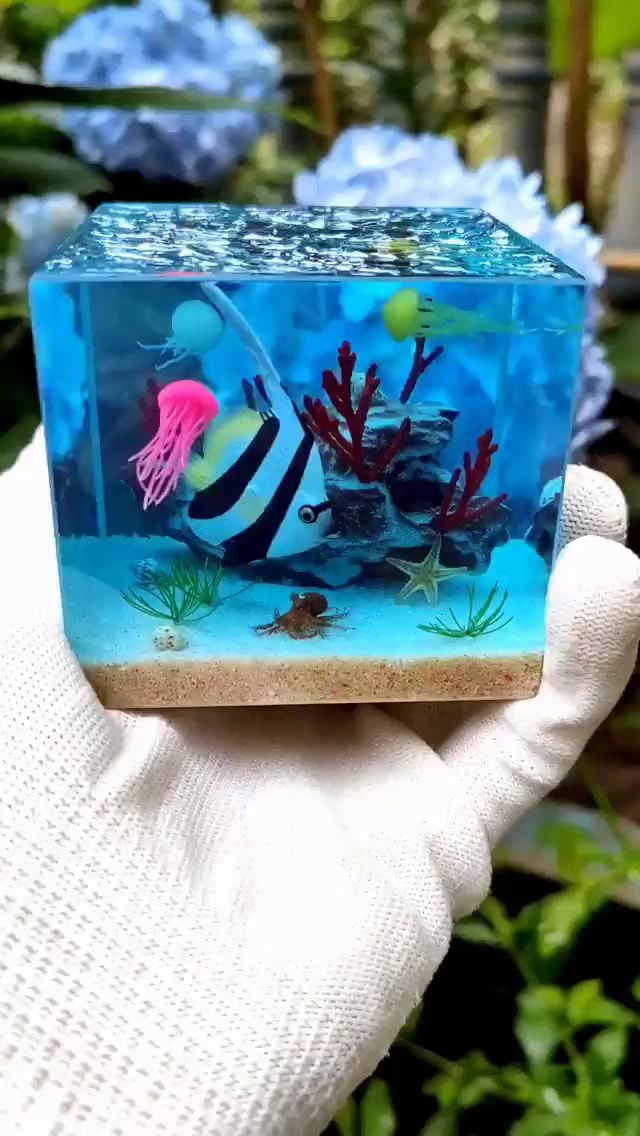 Make A Resin Diorama With An Underwater World IFunny